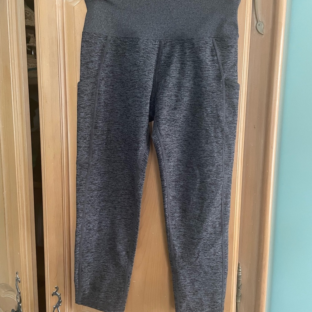 Kirkland Signature Gray Leggings